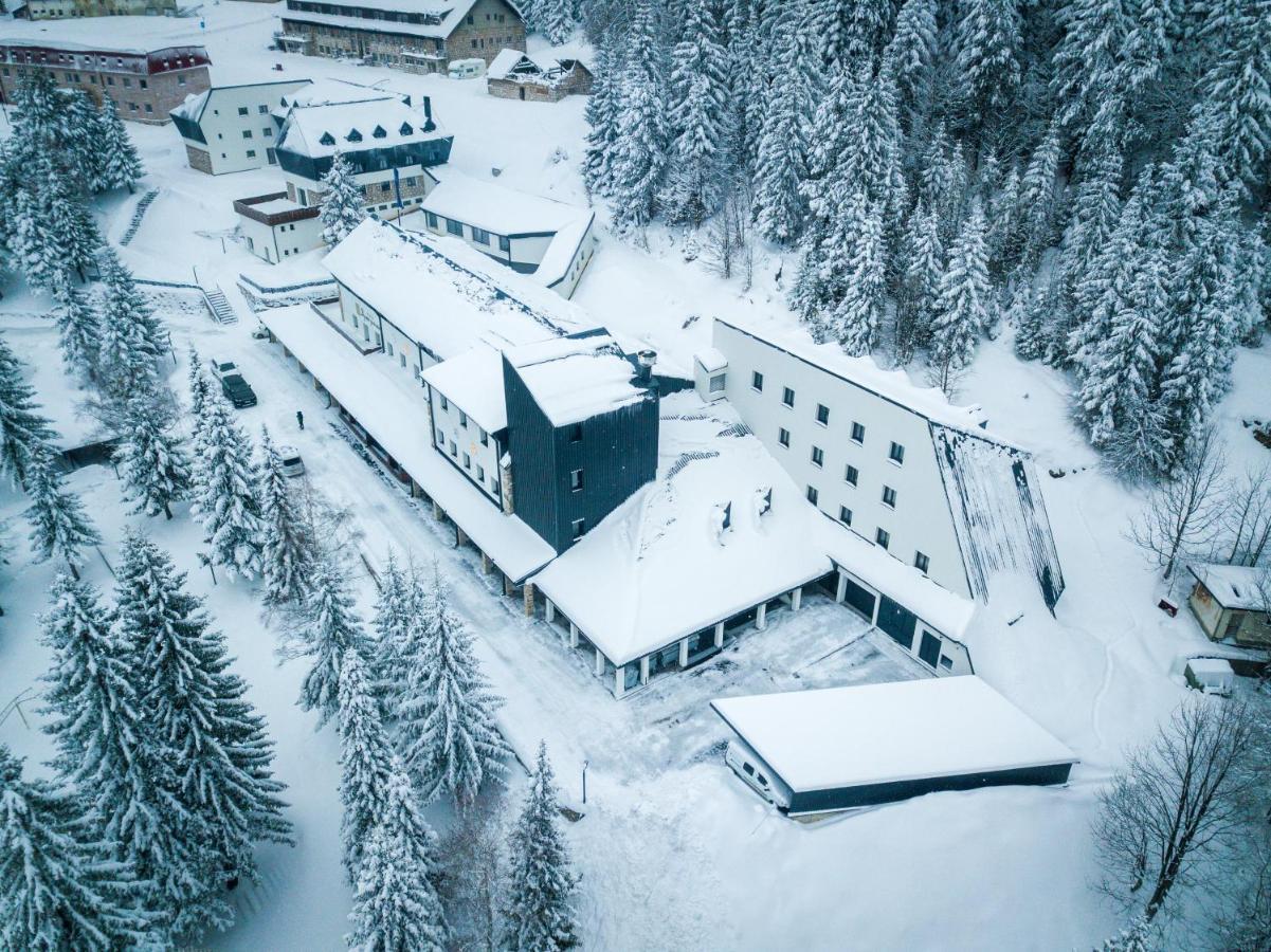 Hotel Rajska Dolina 亚霍里纳 外观 照片