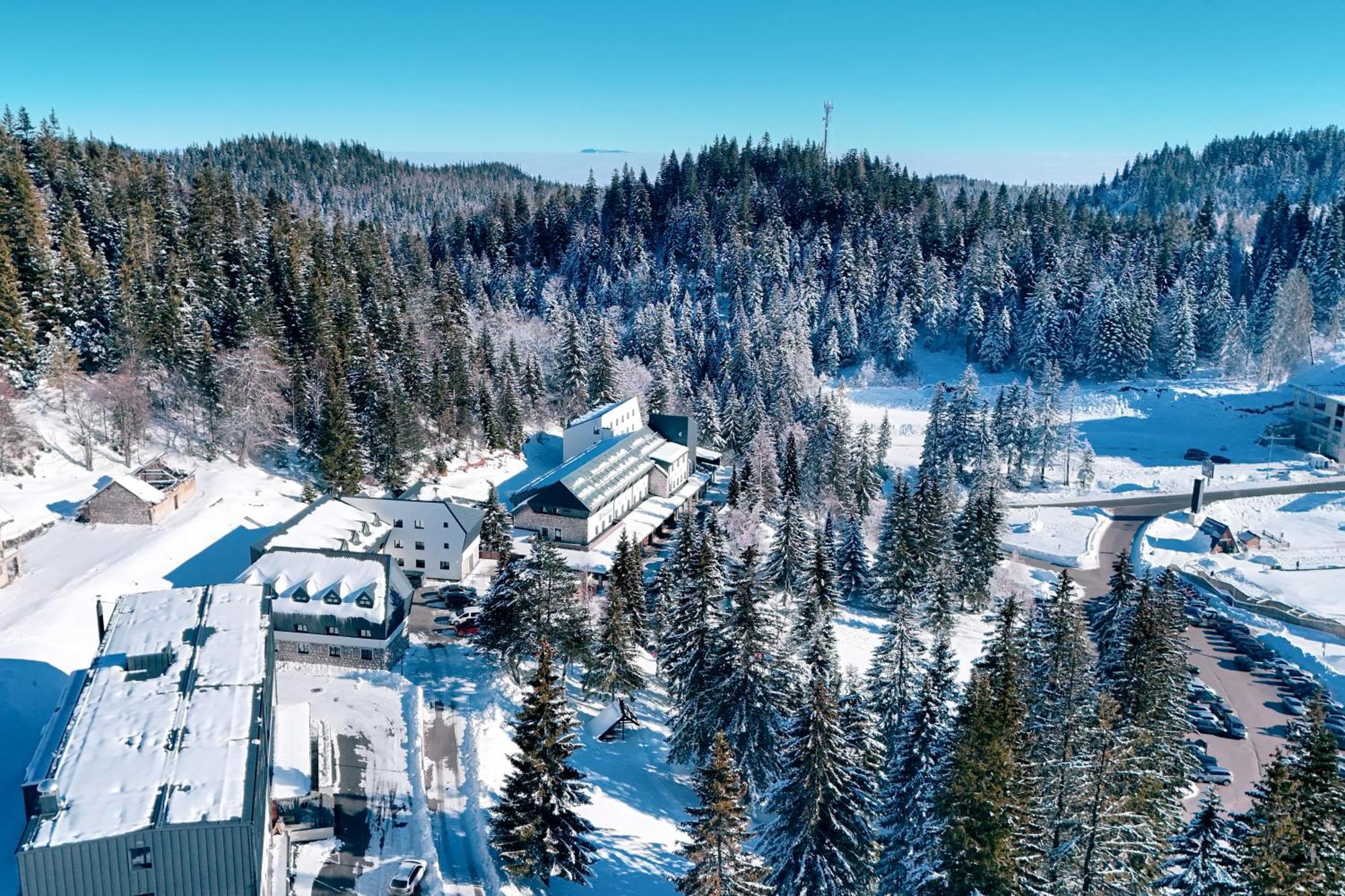 Hotel Rajska Dolina 亚霍里纳 外观 照片