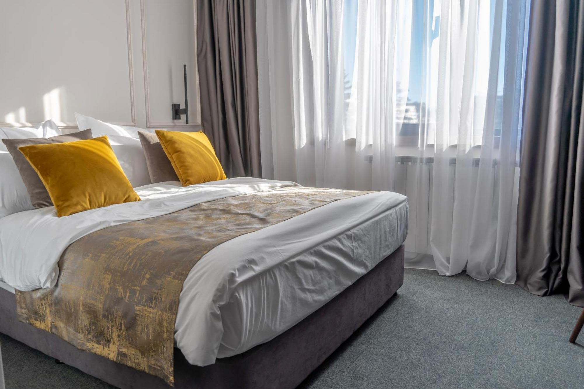 Hotel Rajska Dolina 亚霍里纳 外观 照片